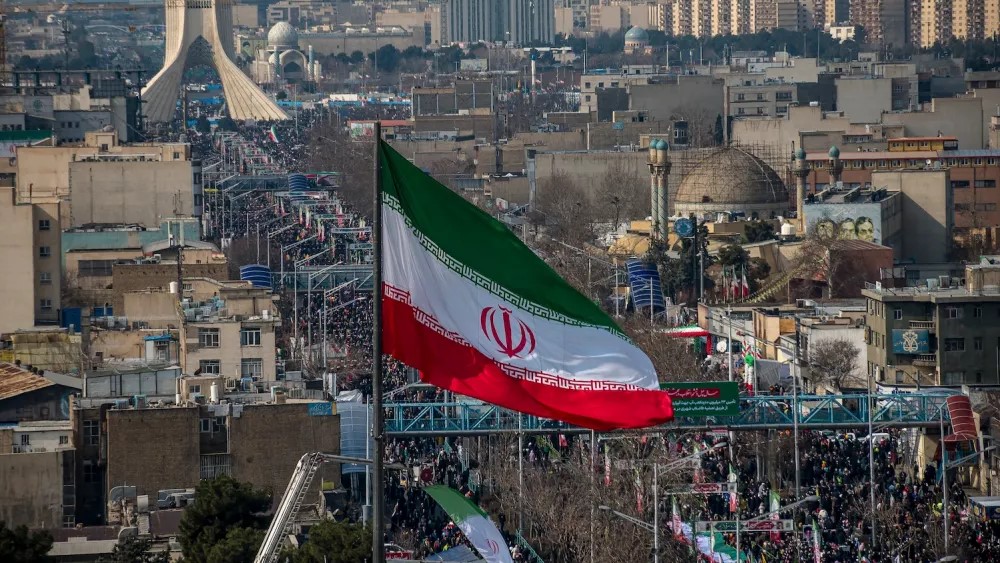 ধর্ষণের দায়ে ইরানে তিন ধর্ষকের মৃত্যুদণ্ড কার্যকর